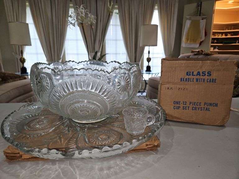 Very Large Vintage Punch Bowl, Underplate, & Twelve(12) Cups in Pinwheel & Stars
by Smith Glass in excellent vintage condition SEE DESCRIPTION FOR DETAILS... image
