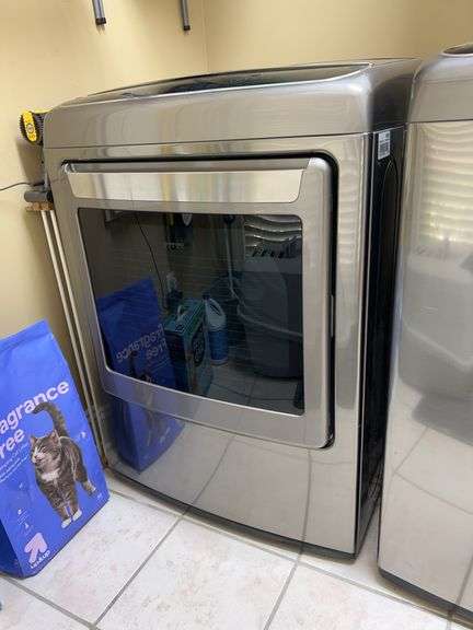LG HE Sensor Dry Dryer in working condition…..model DLEY1701V image