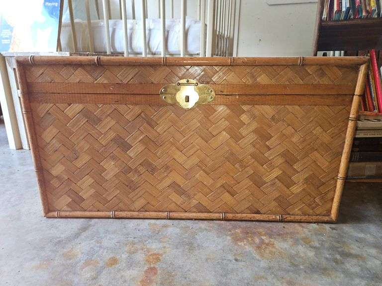 Vintage Rattan Coffee Table/Chest 31.5x17.5x17 w/Bamboo Border and Brass Hardware in Very Good Vintage Condition... image
