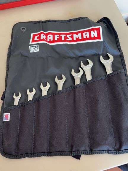 6-piece Crsftsman ratchet end wrench set in carry pouch image