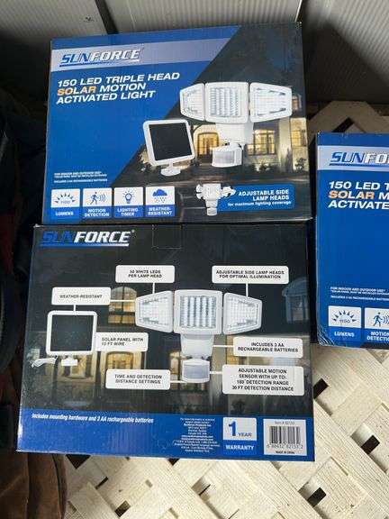 3 Sun force 150 LED triple head solar motion activated light