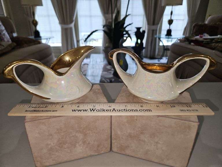 Vintage Pearl China Company iridescent creamer and sugar bowl set with 22K gold trim in excellent vintage condition... image