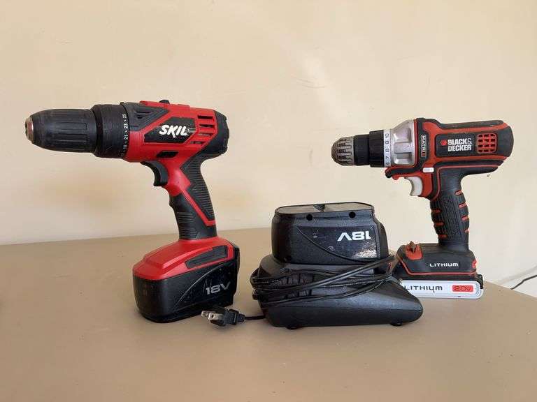 Skil 2888 18V Cordless 1/2 inch Drill Driver with 2 batteries and charger……Black & Decker 20V 3/8” MAX Matrix Cordless Drill Driver with battery but NO CHARGER….both come in a B&D 22” Workmate Series Tool Box image