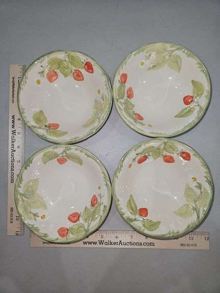 Four(4) Gorgeous Vintage Franciscan "Strawberry Fair" 6x1.5" Bowls in Excellent Vintage Condition... image