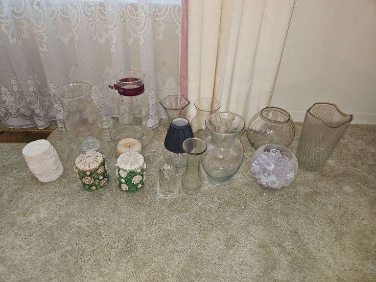 Candles, Candleholders, & Vases SEE ALL PICS FOR DETAILS... image