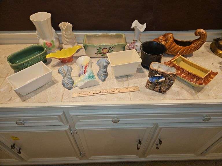 Large collection of vintage planter pots & vases SEE ALL PICS... image