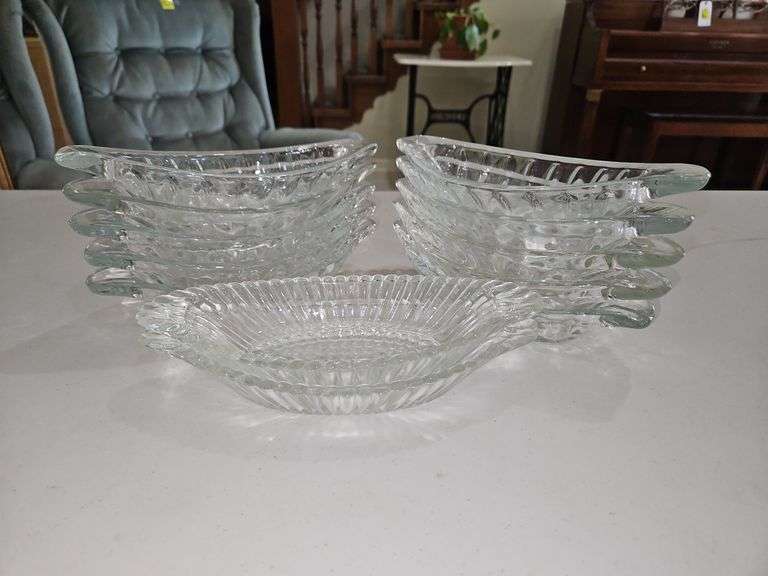 Twelve(12) glass banana split bowls...4 are NEW, 2 are vintage... image