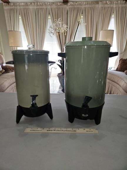 Pair of MCM Avocado Green coffee makers w/cords UNTESTED... image