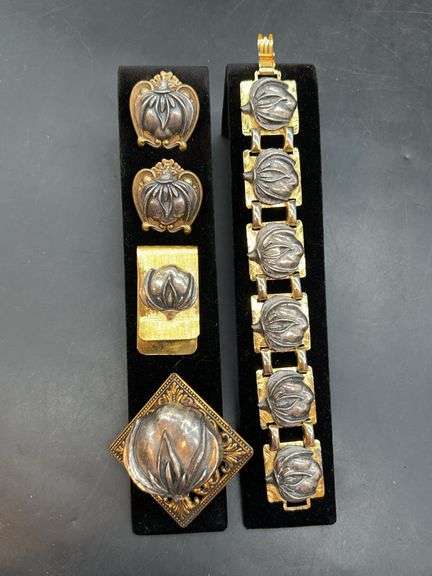 Uniquely designed 4-piece set of cotton boll jewelry…..includes clip-on earrings, money clip, brooch and 7” bracelet image