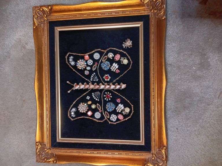 Broch butterfly picture image