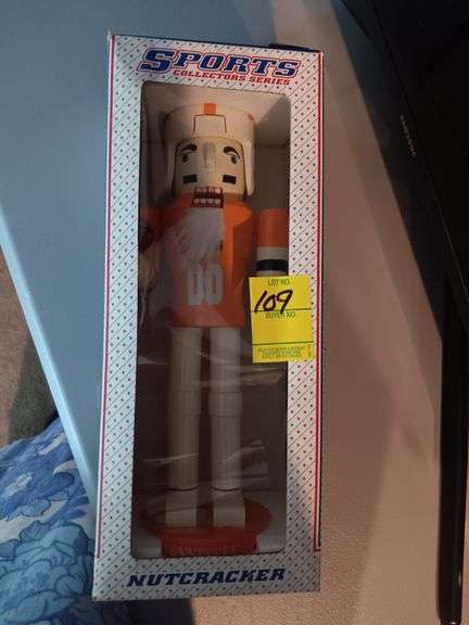 VOLS Nutcracter. New in box image