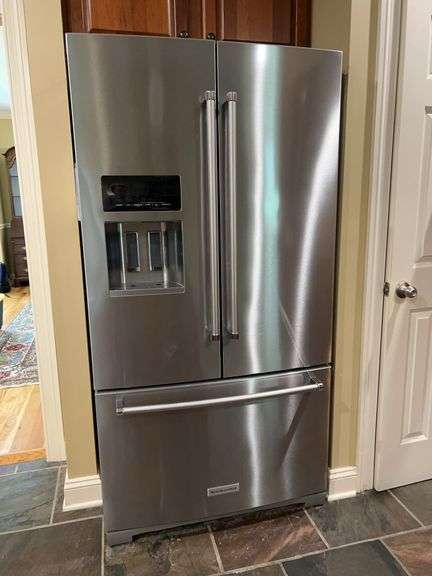 KitchenAid 26.8 cu ft stainless French Door Bottom Mount Refrigerator……36 x 32 x 70 tall…..in working condition image
