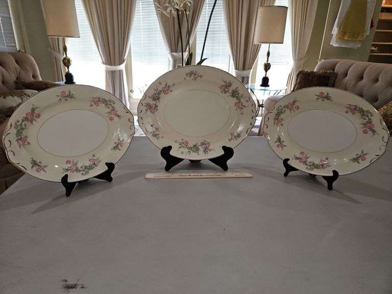 Three(3) Vintage Homer Laughlin Eggshell Georgian "Heather Rose" Platters SEE DESCRIPTION FOR DETAILS... image