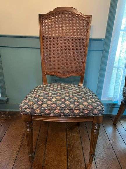 Ethan Allen maple dining chair with faux cane backing and padded seating…..backing has one small blemish image