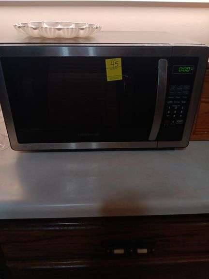1000 watt Faberware microwave image