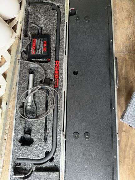 Fisher M scope FX-12 Portable Ferromagnetic, Walk-Through weapons detector and case, also feet stands in case.