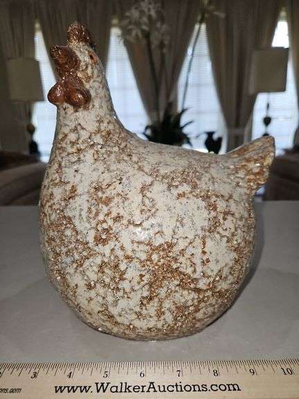Vintage fat clay hen... image