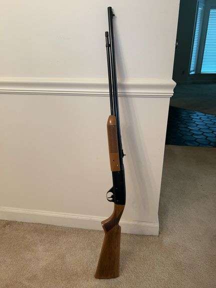Vintage Daisy & Heddon (model 572) Pump BB Gun…..pump and trigger work as they should image
