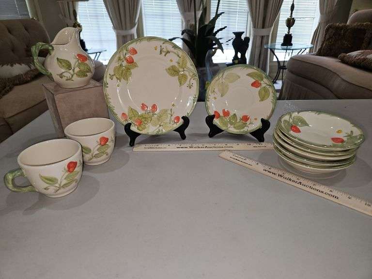Remaining Gorgeous Vintage Franciscan "Strawberry Fair" dinnerware in Excellent Vintage Condition SEE ALL PICS FOR DETAILS... image