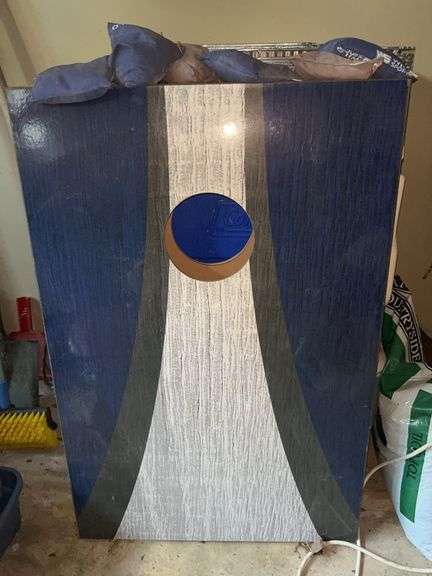 Cornhole boards and bags…..also includes set of horseshoes…..missing 1 bag image