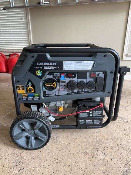 BRAND NEW FIRMAN (T07573) Tri-Fuel Generator with accessories image