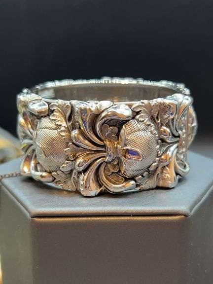 Stunning Whiting & Davis Co. silver tone cotton boll hinged bracelet with safety chain image
