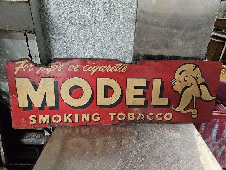 Tin Model Smoking Tobacco Sign image