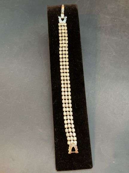 Very Elegant and Beautiful Vintage WEISS Rhinestone Bracelet…..6-1/2" image