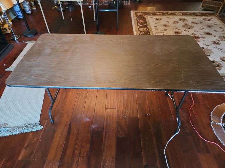 5' folding table... image