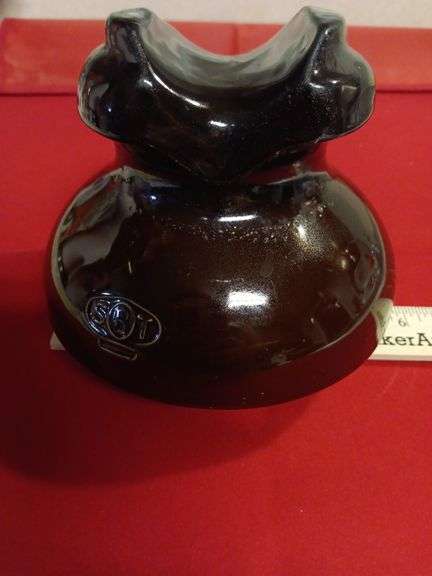 Brown ceramic insulator...SBT marking..no chips.see photos image