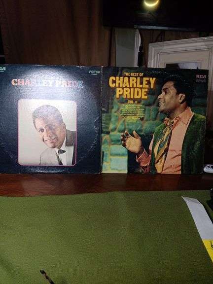 The Best of Charlie Pride albums as shown in pics image