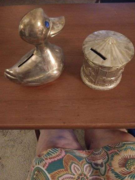 Silver Coin Bank image
