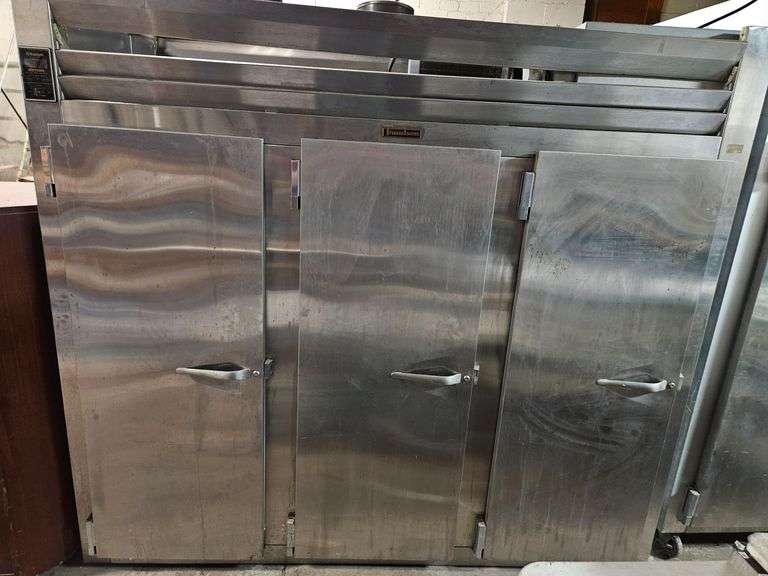 Traulsen RHT332WPTFHS 3-Section Freezer image