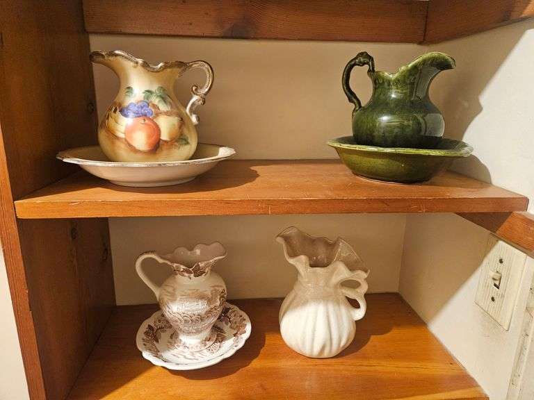 Collection of pictures and underplates... image