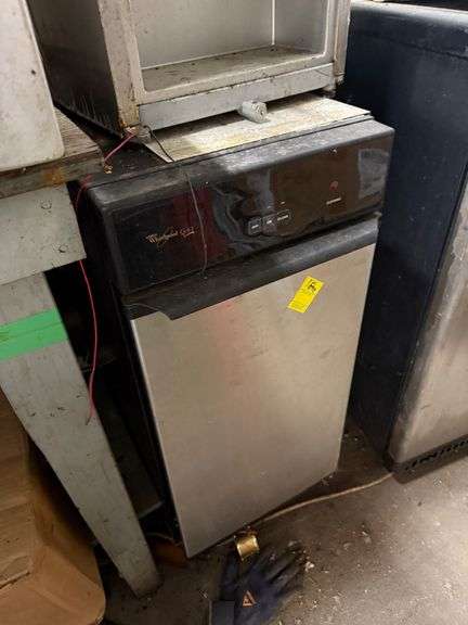 Whirlpool Icemaker image