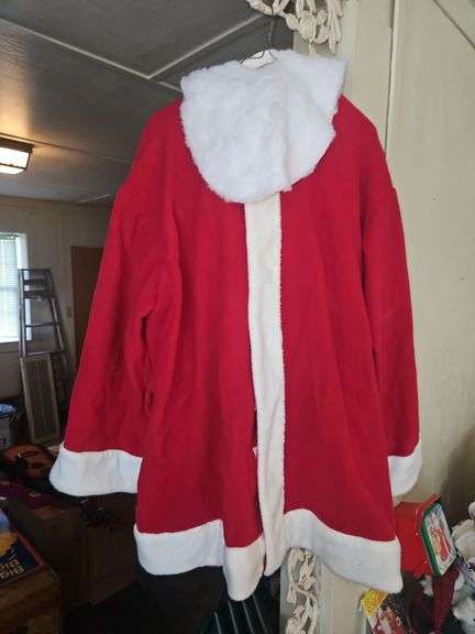 Santa Suit...size UNKNOWN, but it is Santa after all, so it's BIG... image