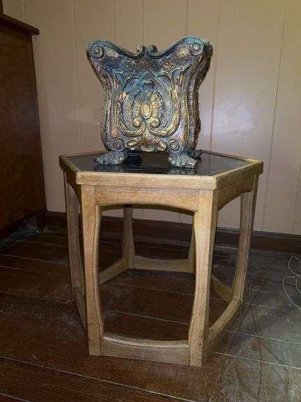 Retro hexagon table with nice resin planter…..table measures 18-3/4”D x 15-1/4” tall…..planter is 9” square x 9-1/2” tall image