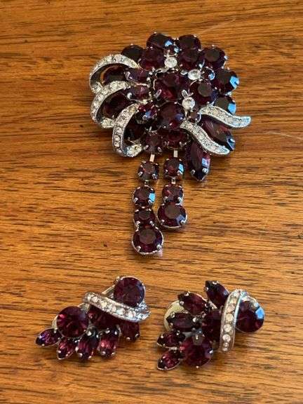 Vintage Vasari Purple and Clear Rhinestone pendant and matching clip-on earrings image