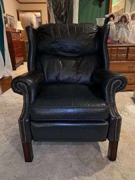 BarcaLounger navy blue faux leather manual recliner…..33-1/3 x 22 x 39 tall overall image