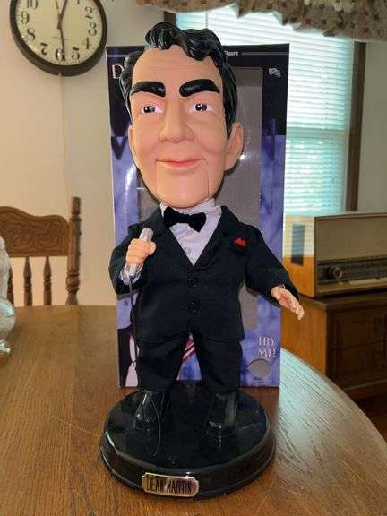 Dean Martin battery powered Collector’s Edition Animated Figure in original box (needs batteries)…..17-1/2” tall image
