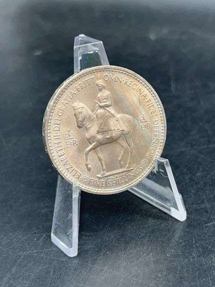 1953 Elizabeth II Coronation Crown Commemorative Five Schillings Coin image