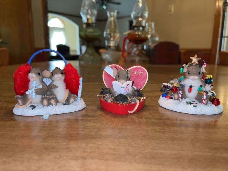 (3) Limited Edition Charming Tails by Fitz & Floyd…..left is 87/137 (needs tiny piece of snowflake reattached), center is 84/177 and right is 98/358…..see descrip for additional info image