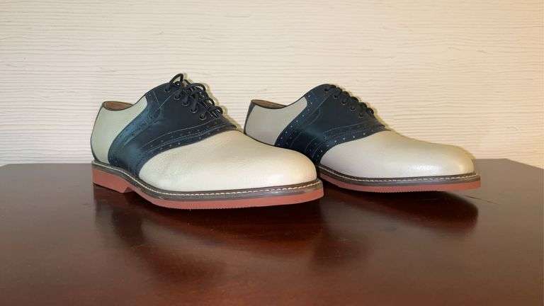 NIB pair of men’s Colter Creek Suffolk Bone/Navy 5-Eye Saddle shoes…..size 10-1/2WW image