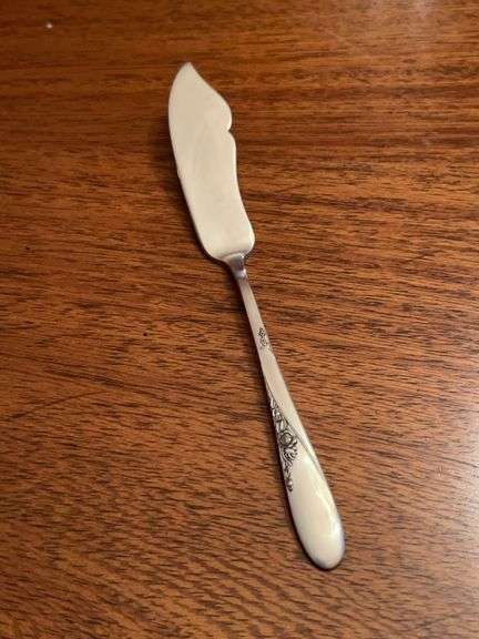 Sterling Easterling Rose Spray Spreader…..31.3 grams image