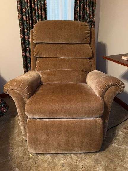 Pride Lift Chair with soft taupe microfiber-type upholstery…..fully functional…..37-1/2 x 18-1/2 x 42 tall overall image