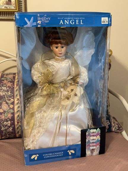 Holiday Time Animated Fiber Optic Angel…..22-1/2” tall image