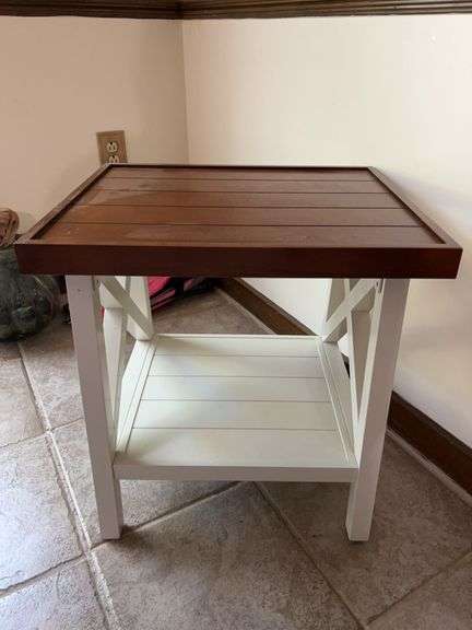 2-tone wood side table…..19-3/4 x 16-1/2 x 20-1/2 tall image
