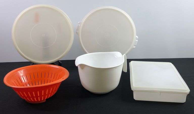 Lot of Tupperware, and Misc Items