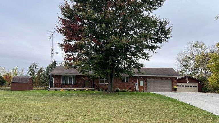 2601 Rangeline Rd. Russia Ohio image