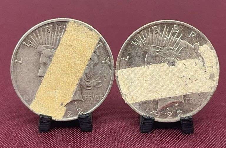 (2) 1922 Silver Peace Dollars image